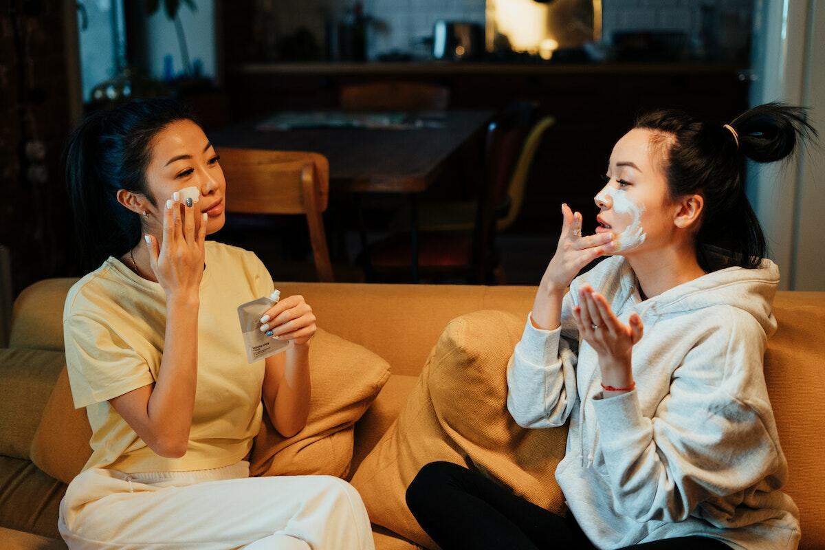 15+ Rekomendasi Produk Skincare Terbaik untuk Kulit Sehat dan Bersinar
