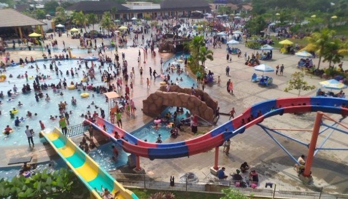 Harga Tiket Kolam Renang Fun Park Rajeg, Murah Meriah Buat Liburan Seru