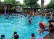 Harga Tiket Masuk Kolam Renang Jedong Cangkring, Murah Meriah!