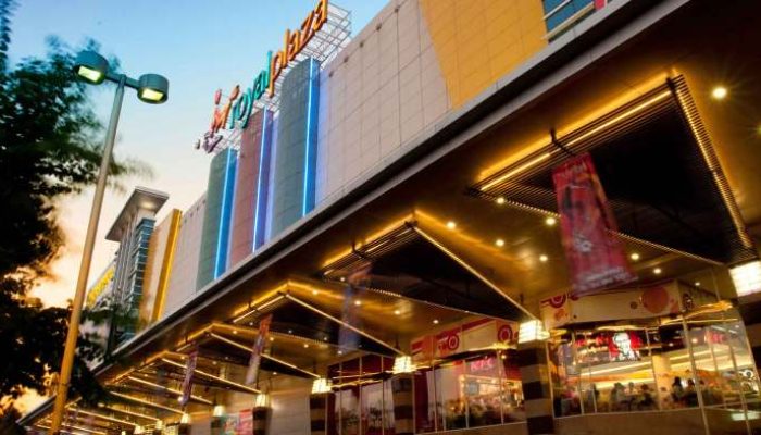 Harga Tiket Bioskop Royal Plaza Surabaya, Murah Meriah, Nonton Film Jadi Hemat!