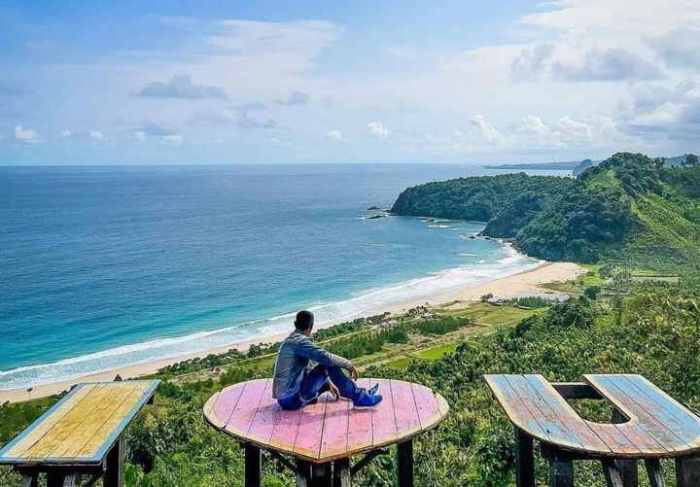 Harga tiket masuk pantai modangan