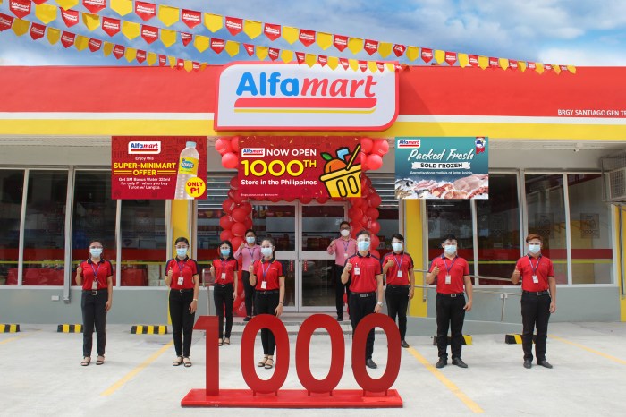 Alfamart indomaret moneysmart mana murah puri