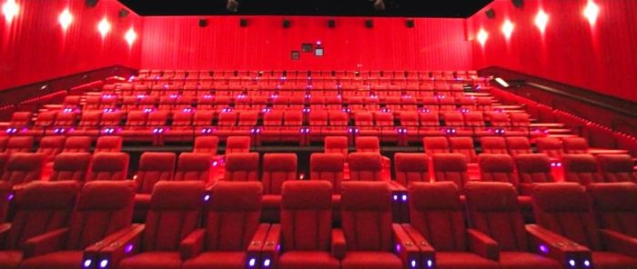 Harga tiket bioskop revo town