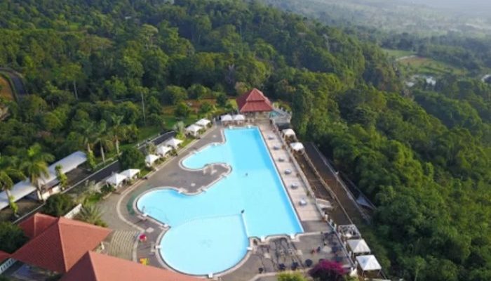 Harga Tiket Kolam Renang Giri Tirta Purwakarta, Asik Renang Hemat!