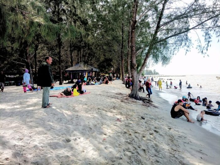 Harga tiket masuk pantai sri mersing