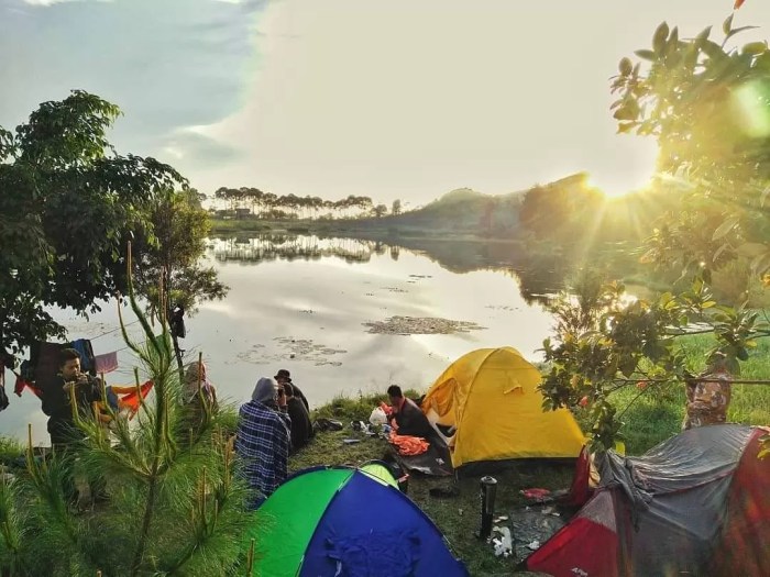 Rawa gede situ bogor pegunungan pagi nikmati