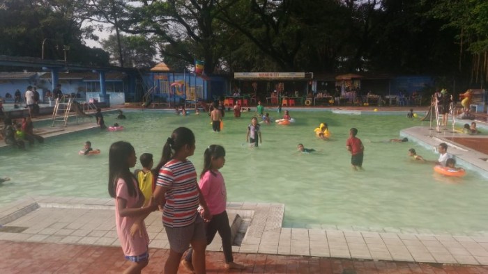 Harga tiket kolam renang tirtomoyo manahan