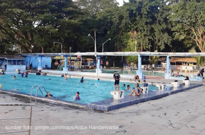 Harga tiket kolam renang tirtomoyo manahan