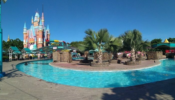 Kepoin Harga Tiket Waterpark Kenjeran, Murah Meriah!
