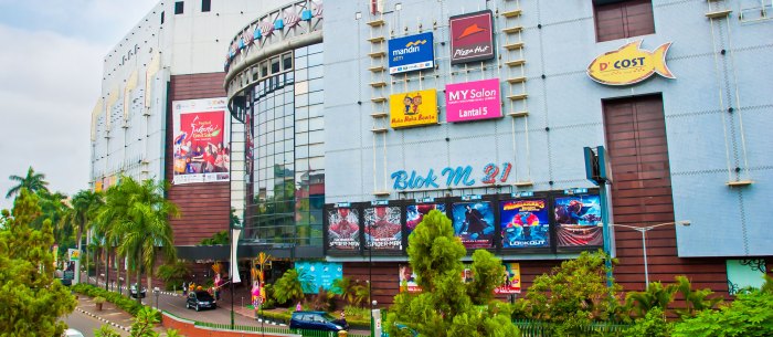 Harga tiket bioskop blok m plaza hari ini