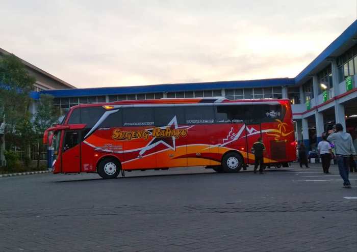 Harga tiket sugeng rahayu bandung surabaya