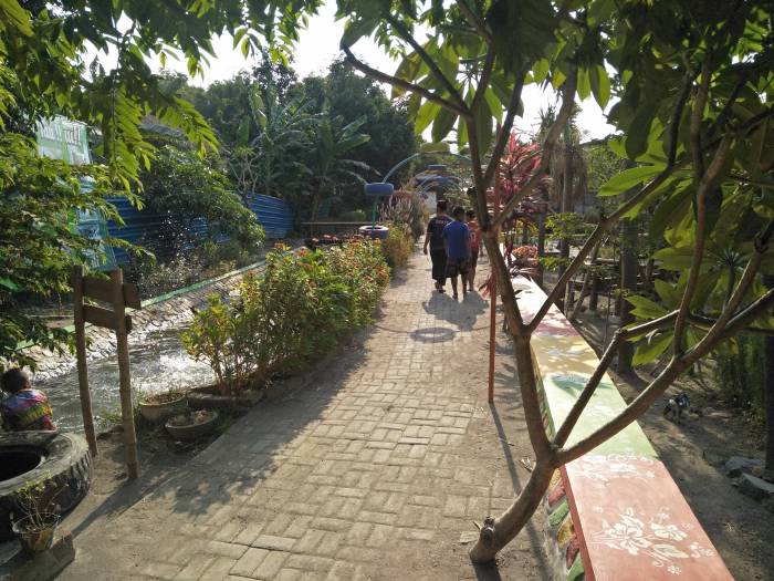 Desa menarik kediri