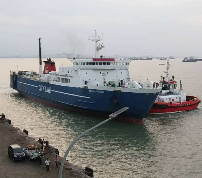 Lpd kapal induk kri naval banjarmasin defense seventh buque fdra guerra projected finalising