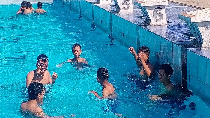 Harga tiket kolam renang tirtomoyo manahan