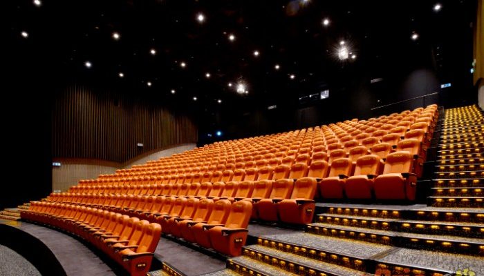 Harga Tiket Bioskop Pakuwon Mall, Cari Tahu Harga Terbarunya!