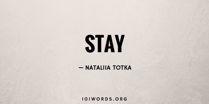 Stay artinya