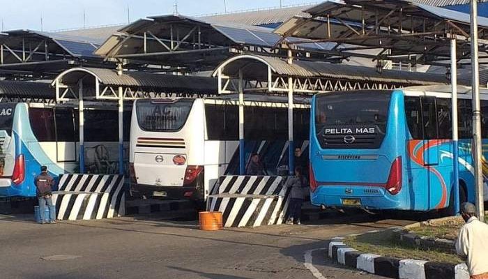 Harga Tiket Bus ALS Surabaya Medan, Panduan Lengkap