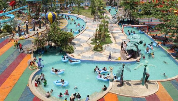 Harga Tiket Waterboom Pesona Modern, Berenang Seru, Kantong Aman