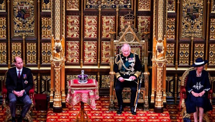 Siapa Penerus Raja Charles III?
