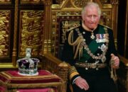 Kondisi Raja Charles III, Awal Pemerintahan dan Tantangannya