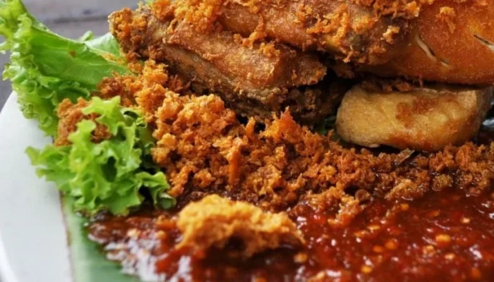 Resep Ayam Geprek Krispi ala Rumahan, Bikin Nagih dan Praktis untuk Menu Harian Keluarga
