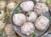 Resep Kuah Bakso Sapi Lezat, Rahasia Bikin Kuah Gurih dan Nikmat ala Rumahan, Cocok untuk Pemula!