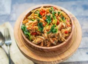 Resep Ayam Suwir Kemangi, Lezat dan Praktis untuk Menu Harian yang Menggugah Selera Tanpa Ribet