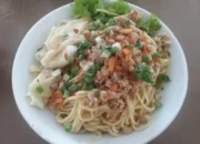 Resep Isian Pangsit Ayam Gurih dan Lembut, Rahasia Bikin Kulit Pangsit Makin Nikmat Tanpa Ribet