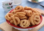 Resep Akar Kelapa Renyah dan Gurih, Rahasia Camilan Unik yang Bikin Nagih dalam Satu Gigitan