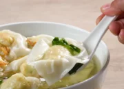Resep Pangsit Chili Oil, Rahasia Cita Pedas Gurih yang Bikin Ketagihan dan Mudah Dibuat di Rumah