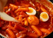 Resep Tteokbokki Asli Korea, Rahasia Kenyal Pedas yang Bikin Nagih dan Mudah Dibuat di Rumah