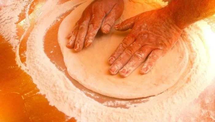 Resep Pizza Teflon Empuk dan Lembut, Anti Gagal untuk Camilan Keluarga yang Bikin Nagih!