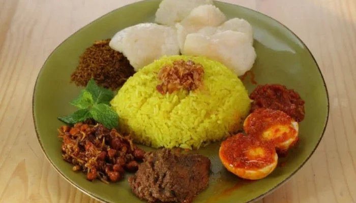 Resep Nasi Kuning 5kg Sempurna, Mudah Dibuat untuk Acara Besar dan Nikmat Sepuasnya Tanpa Ribet