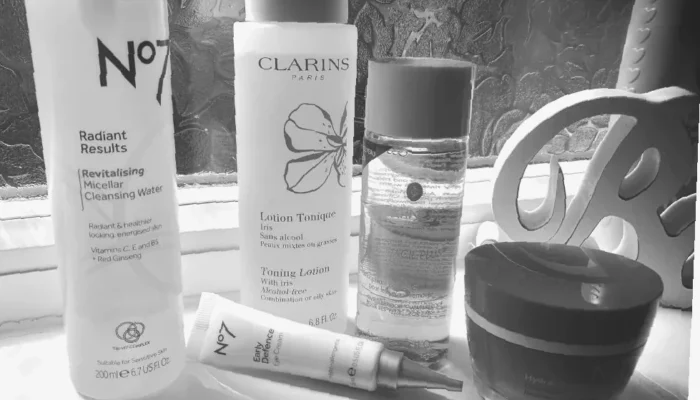 Rahasia Kulit Glowing!  Rutinitas Skincare Harian Anti-Bosen