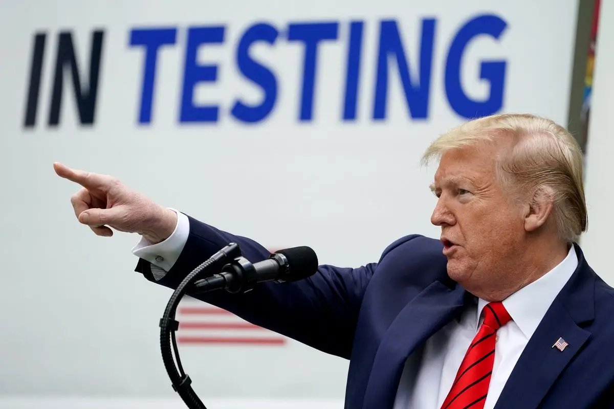 Trump peringatkan Ukraina Serangan drone Ukraina ke Rusia Putin balas Ukraina Operasi Spiderweb 2025 Pesawat tempur Rusia hancur Ketegangan Rusia Ukraina Donald Trump Vladimir Putin