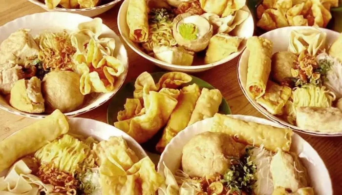 12 Kuliner Khas Malang yang Wajib Dicoba Saat Staycation, Dijamin Nagih!